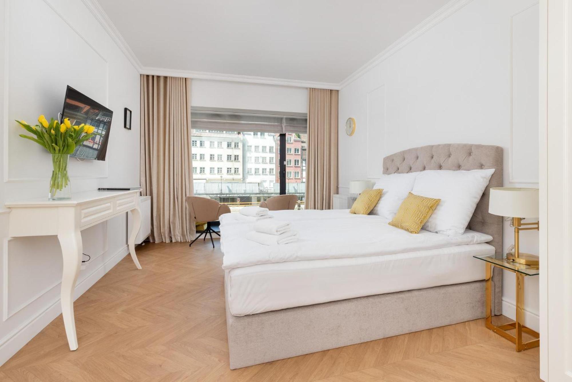 Deo Plaza - Apartamenty Old Town By Rent Like Home Гданськ Екстер'єр фото