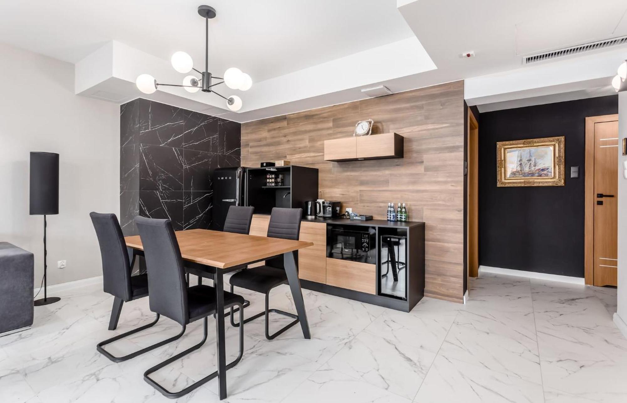 Deo Plaza - Apartamenty Old Town By Rent Like Home Гданськ Екстер'єр фото