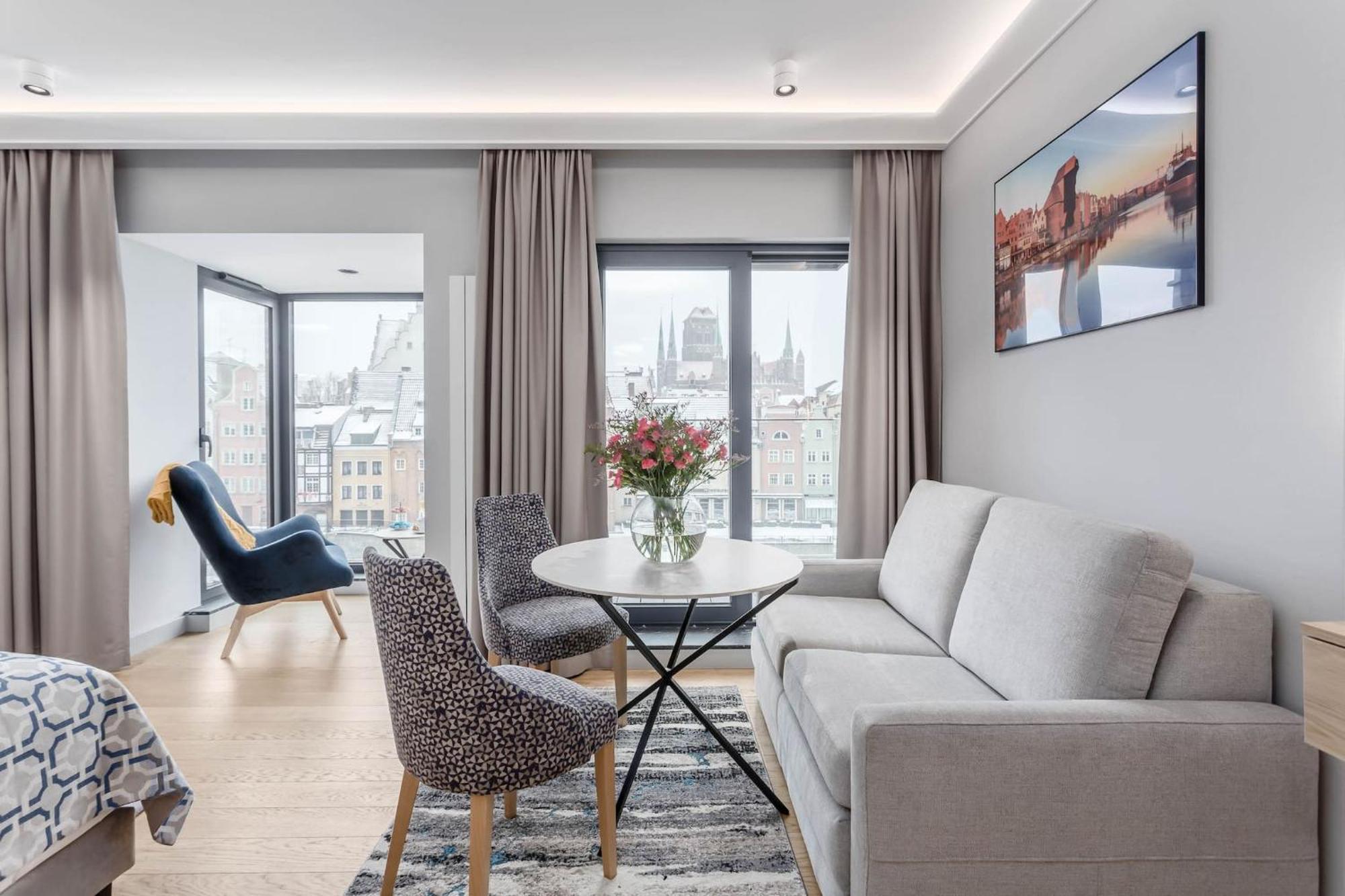 Deo Plaza - Apartamenty Old Town By Rent Like Home Гданськ Екстер'єр фото