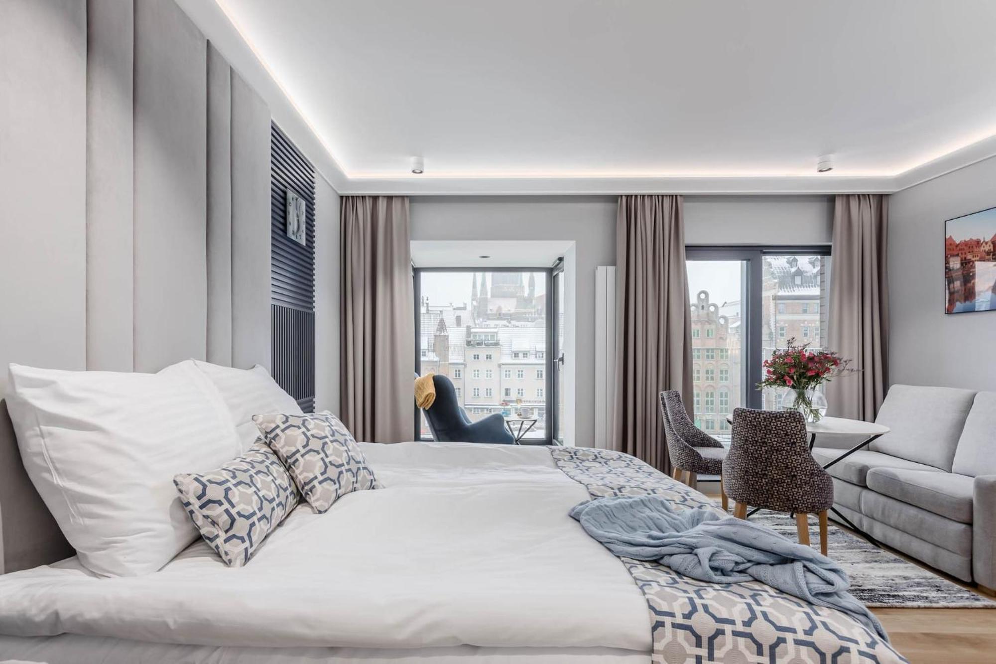 Deo Plaza - Apartamenty Old Town By Rent Like Home Гданськ Екстер'єр фото